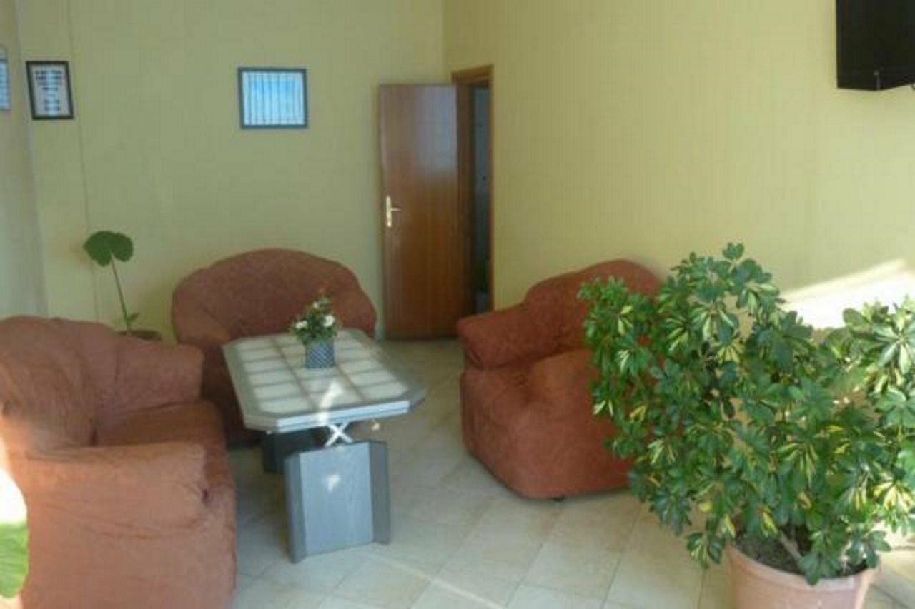 Hotel 4 Stinet Vlore Exterior photo